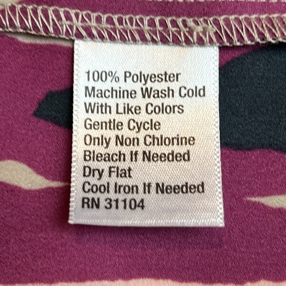 Madison multi print MAISON BORDEAUX Warp Long Sleeve Blouse SZ 1X NEW - Picture 7 of 10